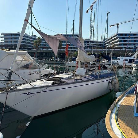 Unique Wooden Sail Yacht + 2 Bikes Included! Hotell Sant Adria de Besos Eksteriør bilde